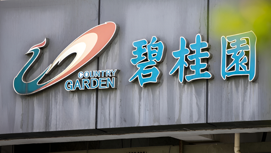 2025澳门资料大全正版资料免费开奖记录,俄罗斯继续征兵后剑指何方,创造力策略实施推广_潮流版V3.97